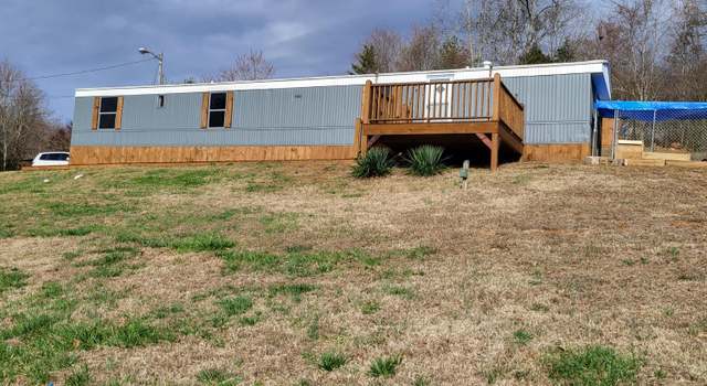 Photo of 118 Pinecrest Dr, Loudon, TN 37774