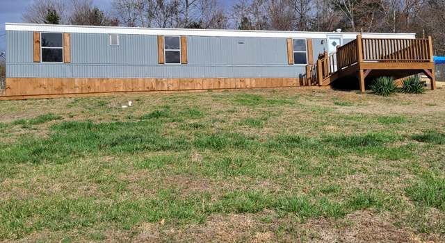 Photo of 118 Pinecrest Dr, Loudon, TN 37774