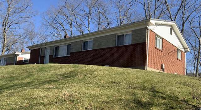 Photo of 135 Highpoint Rd, Middlesboro, KY 40965