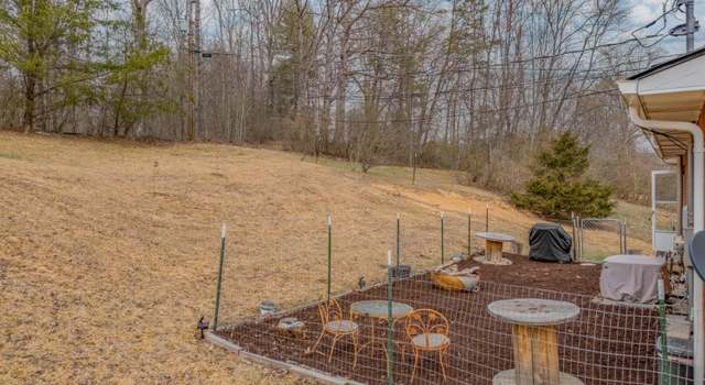 Photo of 316 Hatfield Cir, Oneida, TN 37841
