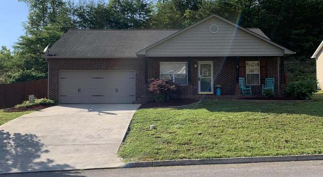 Photo of 8811 Spindlewood Ln, Knoxville, TN 37924