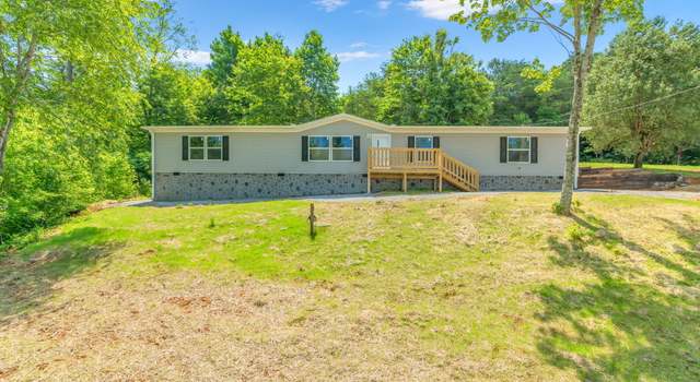 Photo of 233 Sunset View Dr, Kingston, TN 37763