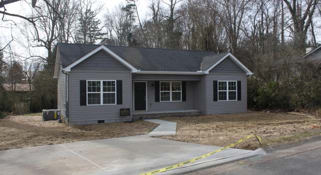 Photo of 313 W Faunce Rd, Oak Ridge, TN 37830