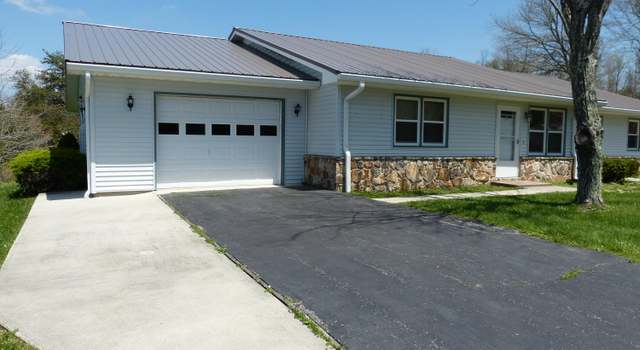 Photo of 70 Wood Ln, Sparta, TN 38583