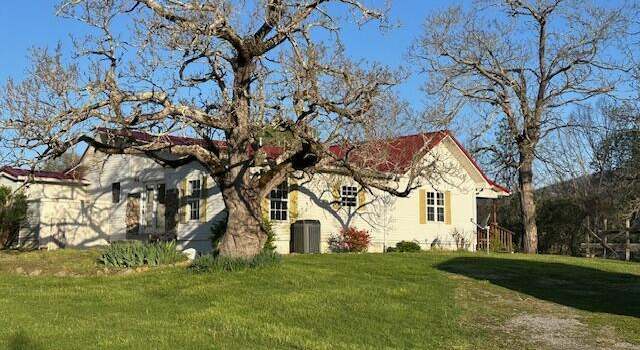 Photo of 317 Melody Dr, Ewing, VA 24248