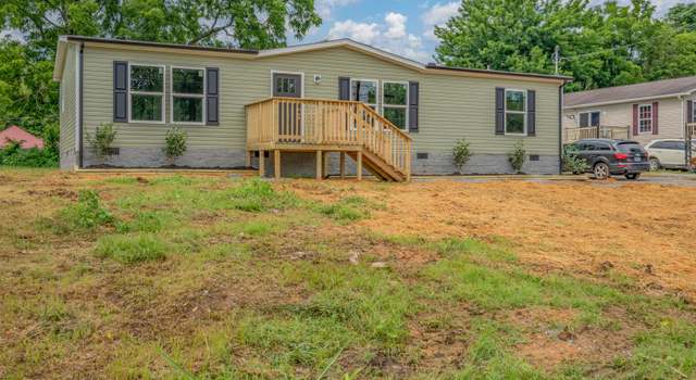 Photo of 505 E Hemlock St, Lafollette, TN 37766