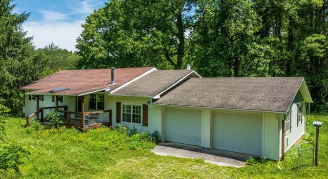 Photo of 775 Middle Creek Rd, Cosby, TN 37722