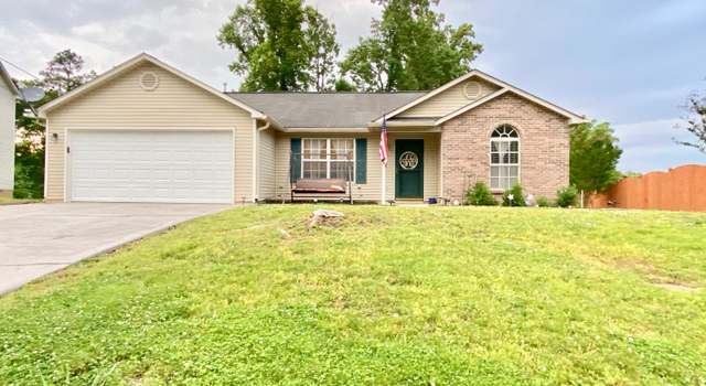 Photo of 2335 Cripple Oak Ln, Powell, TN 37849