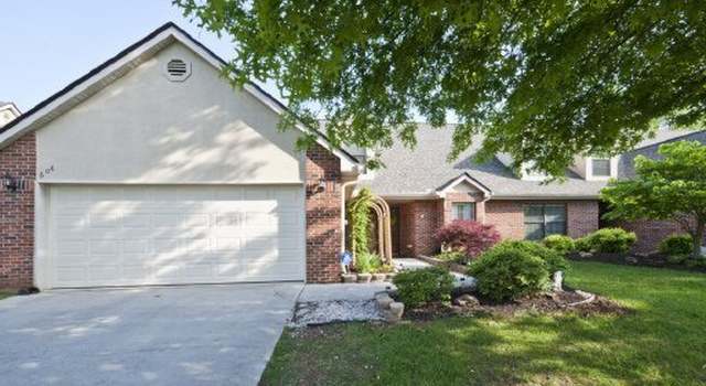 Photo of 608 Farragut Commons Dr, Knoxville, TN 37922