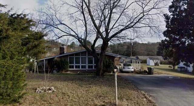 Photo of 4420 Tynemouth Dr, Knoxville, TN 37914