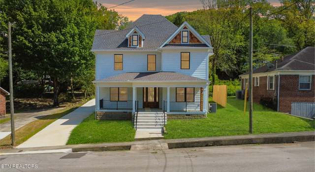 Photo of 115 Roane St, Oliver Springs, TN 37840