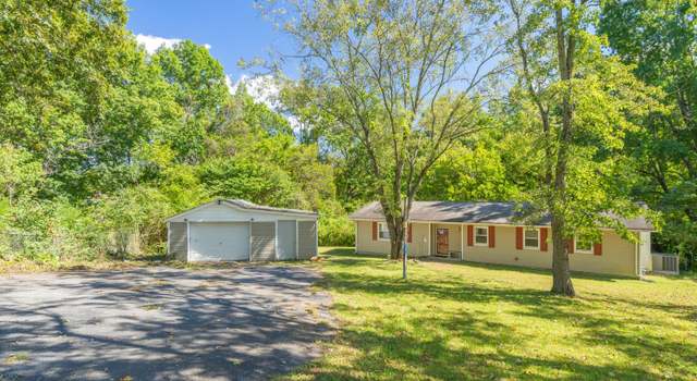 Photo of 161 Northwestern Ave, Oak Ridge, TN 37830
