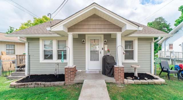Photo of 408 W 7th Ave, Lenoir City, TN 37771