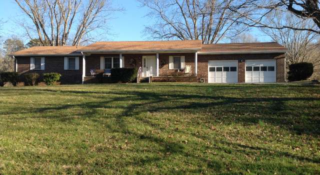 Photo of 8200/8204 Goddard Ln, Knoxville, TN 37920