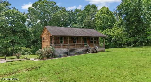 Photo of 8001 Helen Dr, Powell, TN 37849