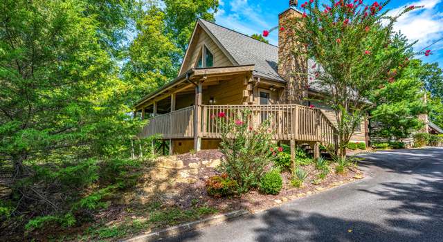 Photo of 2119 Wingspan Dr, Sevierville, TN 37876