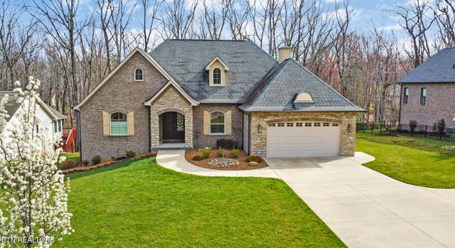 Photo of 316 Stonehenge Dr, Crossville, TN 38558