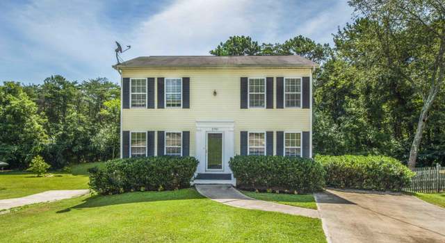 Photo of 5700 Walden Woods Ct, Knoxville, TN 37921