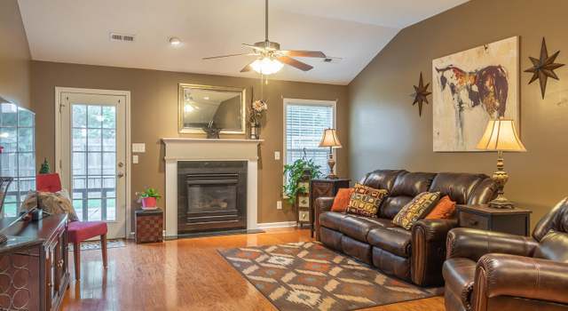 Photo of 616 Drakewood Rd, Knoxville, TN 37924
