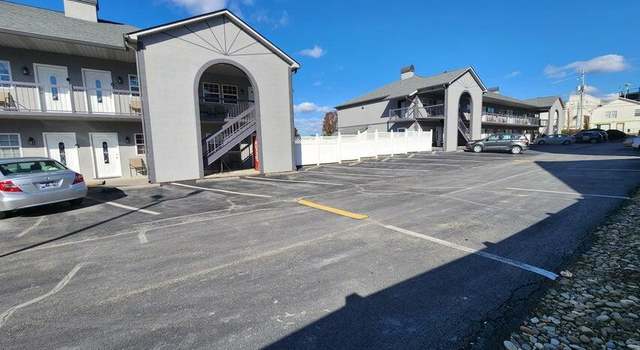 Photo of 2748 Florence Dr Apt 209, Pigeon Forge, TN 37863