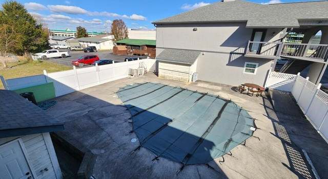Photo of 2748 Florence Dr Apt 209, Pigeon Forge, TN 37863