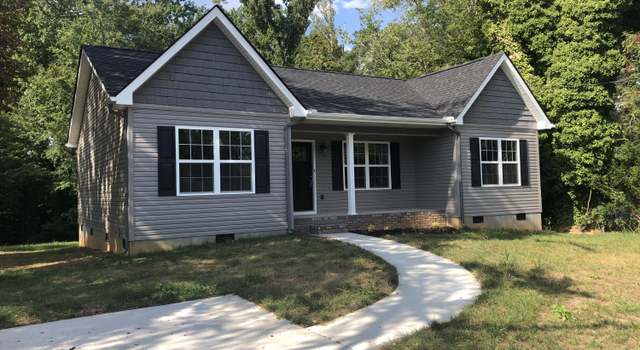 Photo of 107 Euclid Pl, Oak Ridge, TN 37830