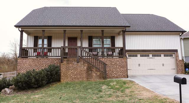 Photo of 2420 Chimney Rock Ln, Knoxville, TN 37920