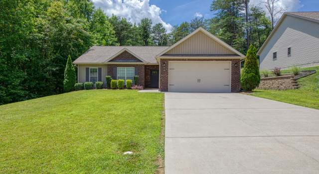 Photo of 6933 Harvest Grove Ln, Knoxville, TN 37918