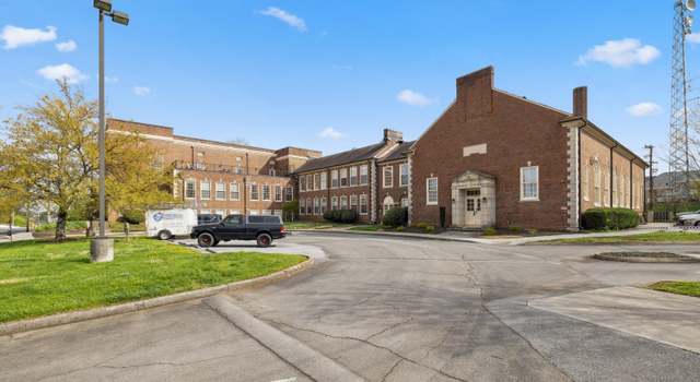 Photo of 140 E Glenwood Ave #201, Knoxville, TN 37917