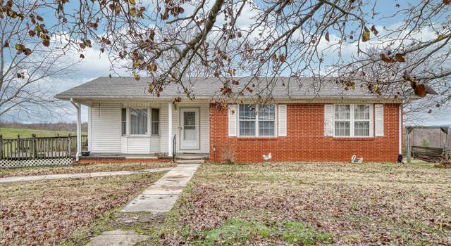 Photo of 1395 Beason Rd, Byrdstown, TN 38549