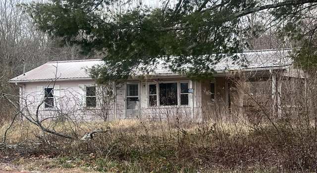 Photo of 332 Ridge Rd, Lancing, TN 37770
