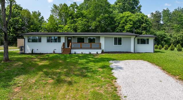 Photo of 312 Pine St, Englewood, TN 37329
