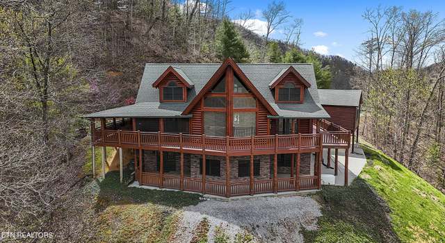 Photo of 4565 Long Rifle Rd, Sevierville, TN 37862