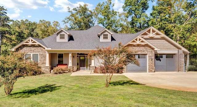 Photo of 1610 Sequoyah Dr, Mooresburg, TN 37811