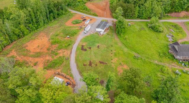 Photo of 384 Lancer Rd, Harriman, TN 37748
