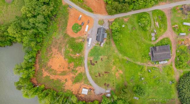 Photo of 384 Lancer Rd, Harriman, TN 37748