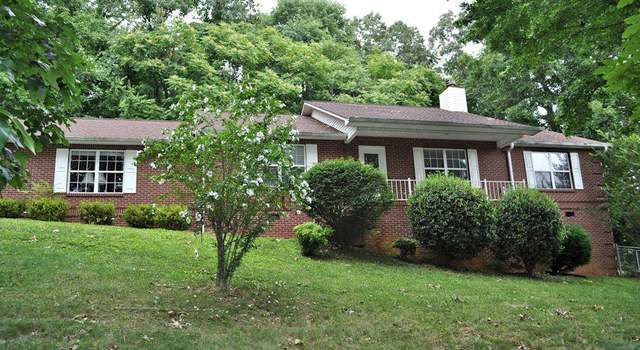 Photo of 706 Whippoorwill Cir, Seymour, TN 37865