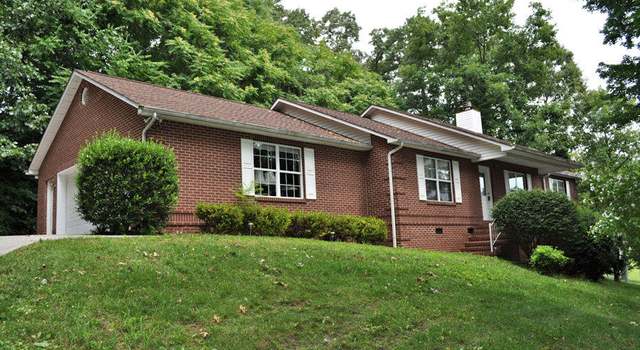 Photo of 706 Whippoorwill Cir, Seymour, TN 37865