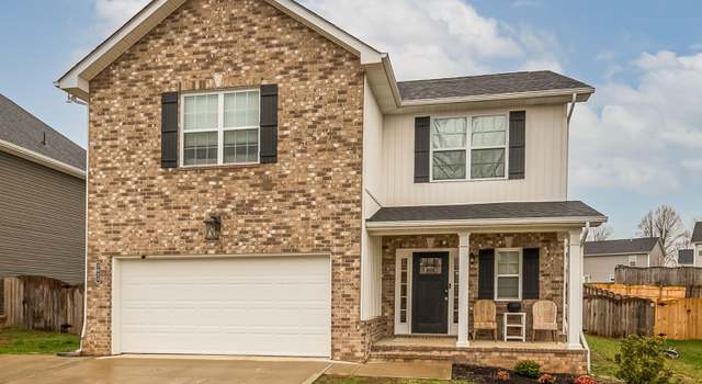 Photo of 3033 Lazy River Dr, Knoxville, TN 37931