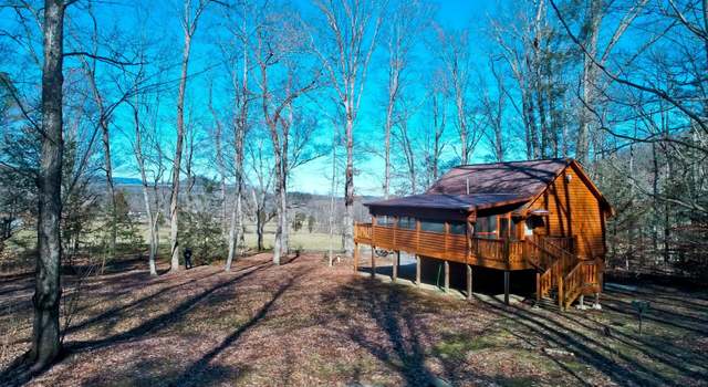 Photo of 261 Sub Rd, Cosby, TN 37722