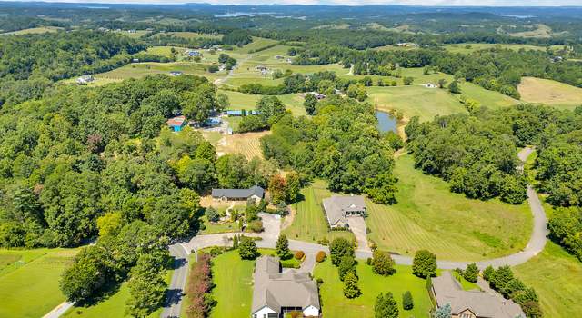 Photo of 4310 Stonehenge Way, Dandridge, TN 37725