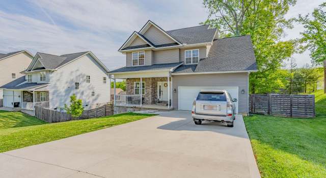Photo of 3914 Mountain Vista Rd, Knoxville, TN 37931