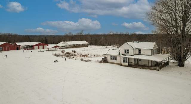 Photo of 1157 Burrville Rd, Sunbright, TN 37872