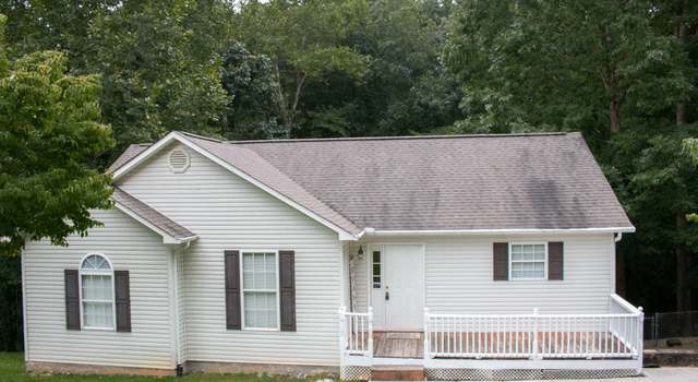 Photo of 321 Yoakum Cir, Caryville, TN 37714