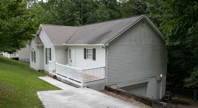 Photo of 321 Yoakum Cir, Caryville, TN 37714