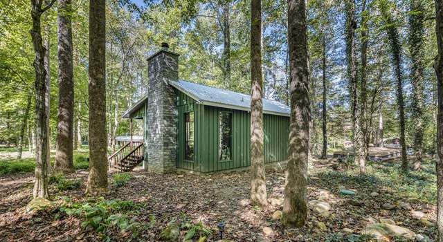 Photo of 415 Rocky Flats Rd, Cosby, TN 37722