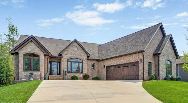 Photo of 211 Forest Hill Dr, Crossville, TN 38558