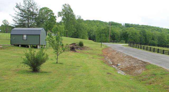 Photo of 499 Phillips Flats Rd, Oneida, TN 37841