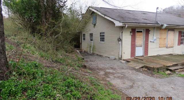 Photo of 261 Elk Main St, Pioneer, TN 37847