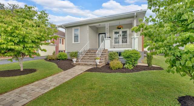 Photo of 214 Alabama Ave, Erwin, TN 37650